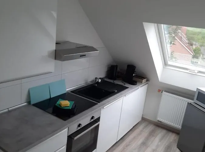 Ferienwohnung Apartment - Free Parking - Wifi - Kitchen